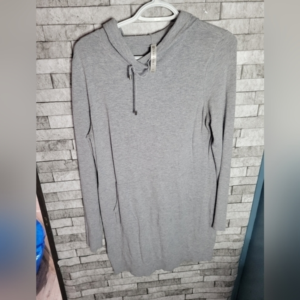 Fabletics Size Medium long sweatshirt/dress‎